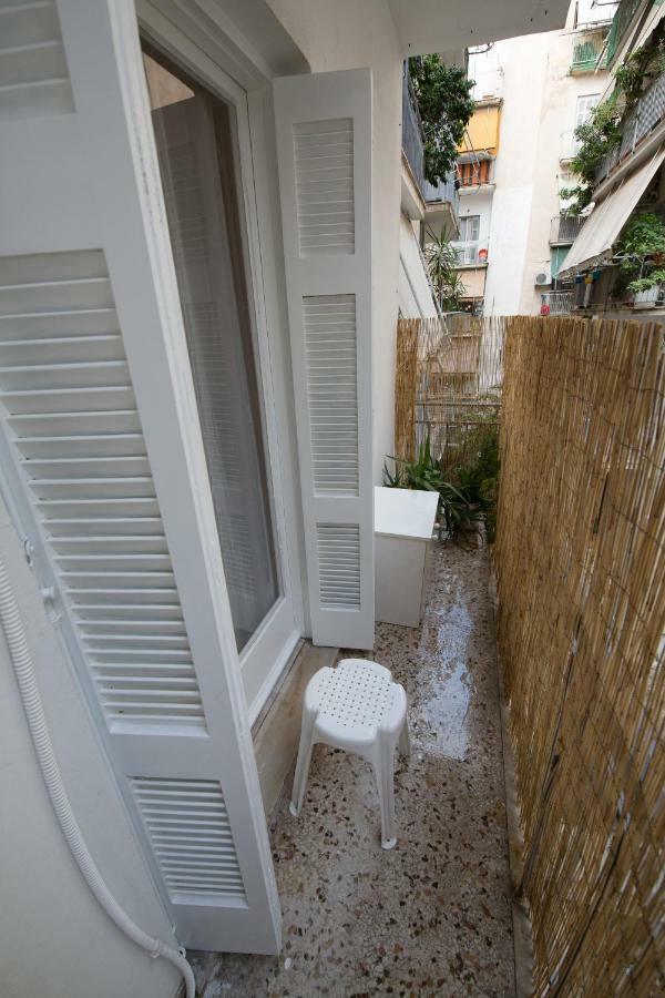 Vip Greece Petros Atenas Exterior foto